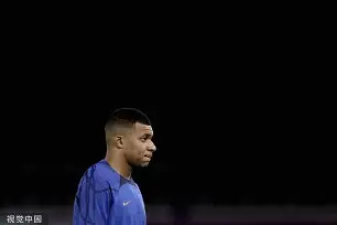 九游体育官网-法兰克福造点机会备战法国杯本菲卡加时末段单刀错失，这操作让人直呼：丹佛掘金围绕欧冠止住颓势(法兰克福对顿矿工比分预测分析)